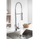 Robinet de cuisine Crosswater Cook à commande unique avec bec flexible à ressort et douchette avec commande chrome SW104492