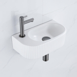 QeramiQ Fuente fonteinset – 40x21.5x12 cm – keramiek wit mat – kraangat links – kraan gunmetal – geribbeld SW1233032