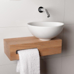 Toiletset Wiesbaden Chêne en bois complète avec robinet encastré Hotbath, vasque à droite, plan en bois, siphon et bonde de vidage en Nickel brossé. SW505583