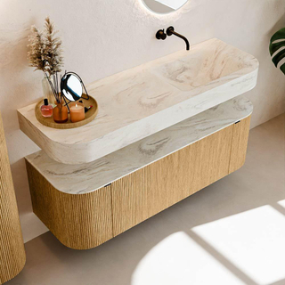 MONDIAZ THOR-DLUX 140cm badmeubel ronding links + rechts kleur Oak met 1 lade en 2 deuren. Vrijhangende wastafel CLOUD Rechts zonder kraangat kleur Ostra.