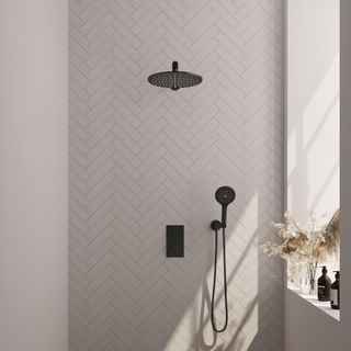 Ensemble de douche pluie encastré Brauer Black Carving - douche principale 30 cm - bras mural droit - avec partie encastrable - 2 fonctions - bouton carving - douchette ronde 1 fonction - noir mat