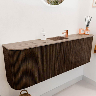 Mondiaz JOYA-DLUX 123.2cm toiletmeubel - ronding links en rechts kleur Walnut - Wastafel FAYE positie Midden 1 kraangat kleur Arena.