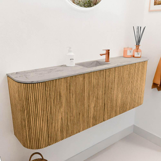 Mondiaz JOYA-DLUX 113.2cm toiletmeubel - ronding links en rechts kleur Oak - Wastafel FAYE positie Midden 1 kraangat kleur Glace.