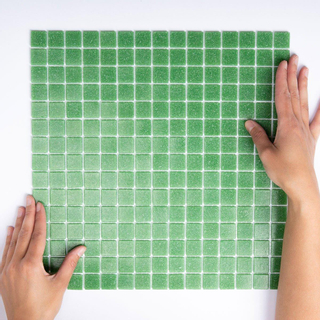The Mosaic Factory Amsterdam mozaïektegel - 32.2x32.2cm - wand en vloertegel - Vierkant - Glas Green Mat