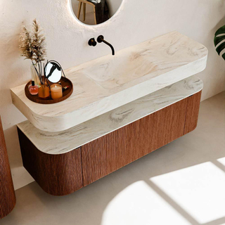 MONDIAZ THOR-DLUX 150cm meuble de salle de bains arrondi gauche + droite couleur Ruby avec 1 tiroir et 2 portes. Vasque suspendue CLOUD Milieu sans trou de robinet couleur Ostra.