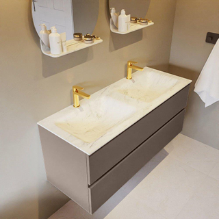 Mondiaz VICA-DLUX Ensemble de meuble de salle de bain - 120cm - meuble sous-vasque fumée - 2 tiroirs - lavabo encastré nuage double - 2 trous de robinet - version haute 60cm - opalo