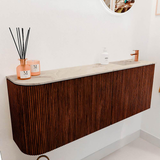 Mondiaz JOYA-DLUX 111.6cm toiletmeubel - ronding links kleur Ruby - Wastafel FAYE positie Rechts 1 kraangat kleur Frappe.