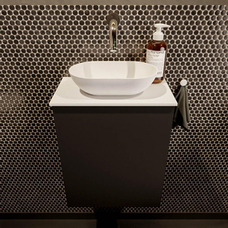 Mondiaz Fowy toiletmeubel 40x50x23cm urban mat 0 kraangaten wasbak: midden 1 deur solid surface met blad MDF kleur wasbak: wit