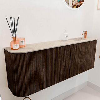 Mondiaz JOYA-DLUX 111.6cm toiletmeubel - ronding links kleur Walnut - Wastafel FAYE positie Rechts 1 kraangat kleur Frappe.