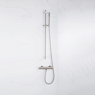 FortiFura Calvi Ensemble de douche barre curseur avec douchette stick, flexible en métal et robinet de douche Inox brossé PVD