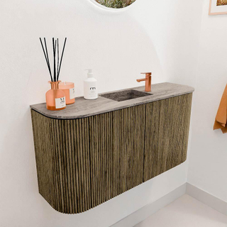 Mondiaz JOYA-DLUX 83.2cm toiletmeubel - ronding links en rechts kleur Dusk - Wastafel FAYE positie Midden 1 kraangat kleur Oza.