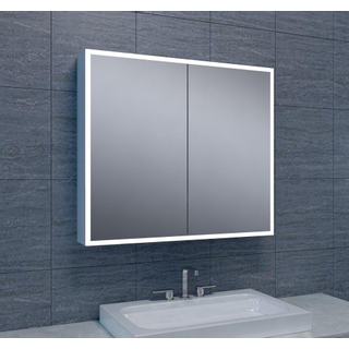 Wiesbaden Quatro Spiegelkast 80x70x13cm met verlichting en stopcontact aluminium