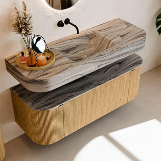 MONDIAZ THOR-DLUX 130cm badmeubel ronding links + rechts kleur Oak met 1 lade en 2 deuren. Vrijhangende wastafel CLOUD Midden zonder kraangat kleur Sombra.