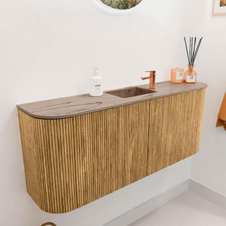 Mondiaz JOYA-DLUX 103.2cm toiletmeubel - ronding links en rechts kleur Oak - Wastafel FAYE positie Midden 1 kraangat kleur Arena.
