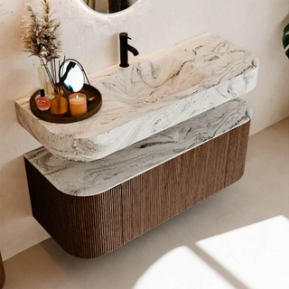 MONDIAZ THOR-DLUX 120cm badmeubel ronding links + rechts kleur Walnut met 1 lade en 2 deuren. Vrijhangende wastafel CLOUD Midden 1 kraangat kleur Glace.