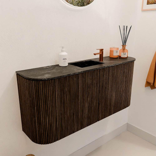 Mondiaz JOYA-DLUX 93.2cm toiletmeubel - ronding links en rechts kleur Walnut - Wastafel FAYE positie Midden 1 kraangat kleur Lava.