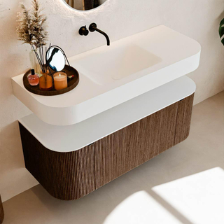 MONDIAZ THOR 120cm meuble de salle de bains arrondi gauche + droite couleur Walnut avec 1 tiroir et 2 portes. Vasque suspendue CLOUD Milieu sans trou de robinet couleur Talc.