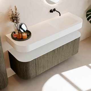 MONDIAZ THOR 140cm meuble de salle de bains arrondi gauche + droite couleur Shadow avec 1 tiroir et 2 portes. Vasque suspendue CLOUD droite sans trou de robinet couleur Talc.