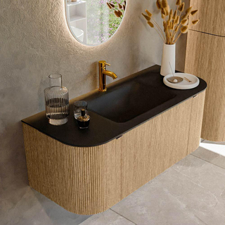 MONDIAZ KURVE 110cm badmeubel met module 25 Len R kleur Oak met 1 lade en 2 deuren. Wastafel CLOUD midden 1 kraangat Urban.