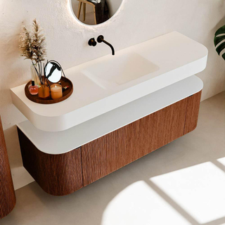 MONDIAZ THOR 150cm meuble de salle de bains arrondi gauche + droite couleur Ruby avec 1 tiroir et 2 portes. Vasque suspendue CLOUD Milieu sans trou de robinet couleur Talc.