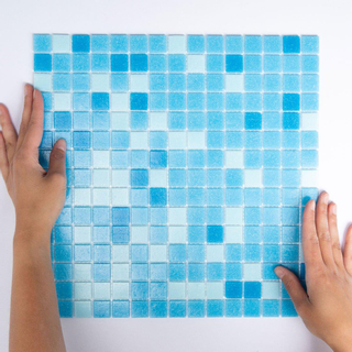 The Mosaic Factory Amsterdam carrelage mosaïque 32.2x32.2cm pour mur et sol intérieur et extérieur carré verre bleu Mix