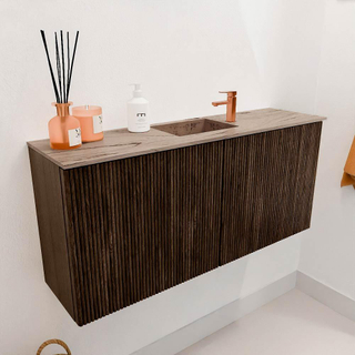 Mondiaz JOYA-DLUX 90cm toiletmeubel - kleur Walnut - Wastafel FAYE positie Midden 1 kraangat kleur Arena.