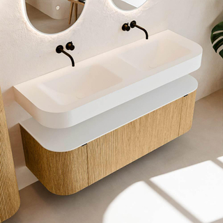 MONDIAZ THOR 140cm meuble de salle de bains arrondi gauche + droite couleur Oak avec 1 tiroir et 2 portes. Vasque suspendue CLOUD Double sans trou de robinet couleur Talc.