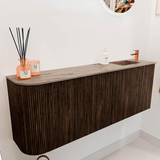 Mondiaz JOYA-DLUX 111.6cm toiletmeubel - ronding links kleur Walnut - Wastafel FAYE positie Rechts 1 kraangat kleur Arena.