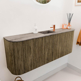 Mondiaz JOYA-DLUX 113.2cm toiletmeubel - ronding links en rechts kleur Dusk - Wastafel FAYE positie Midden 1 kraangat kleur Oza.