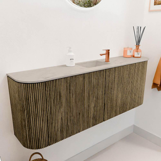 Mondiaz JOYA-DLUX 113.2cm toiletmeubel - ronding links en rechts kleur Dusk - Wastafel FAYE positie Midden 1 kraangat kleur Opalo.