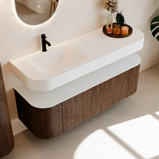 MONDIAZ THOR 140cm meuble de salle de bains arrondi gauche + droite couleur Walnut avec 1 tiroir et 2 portes. Vasque suspendue CLOUD gauche 1 trou de robinet couleur Talc.