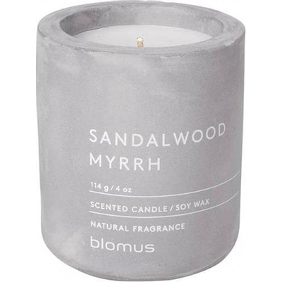 Blomus Fraga Geurkaars sandalwood Myrrh hoogte 8cm diameter 6.5cm micro chip SHOWROOMMODEL
