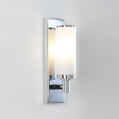 Astro Verona Wandlamp 25x7.2x8.5cm IP44 fitting E14 chroom