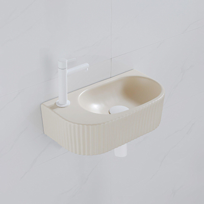 QeramiQ Fuente fonteinset – halfrond – 40x21.5x12 cm – kraangat links – mat witte kraan – geribbeld