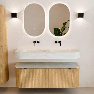 MONDIAZ THOR-DLUX 130cm badmeubel ronding links + rechts kleur Oak met 1 lade en 2 deuren. Vrijhangende wastafel CLOUD Dubbel zonder kraangat kleur Opalo.