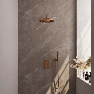 Brauer Copper Carving Douche pluie thermostatique avec pommeau 30cm et bras mural courbé 40cm et douchette Stylo 1 jet flexible lisse avec coude mural Cuivre brossé PVD