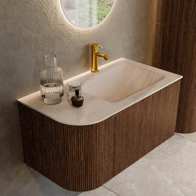 MONDIAZ KURVE-DLUX 85cm badmeubel ronding Links kleur Walnut met 1 lade en 1 deur. Wastafel CLOUD Rechts 1 kraangat Meli.