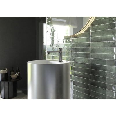 SAMPLE Terravito Dorelia carreau mural - 5x25cm - Green brillant (vert)