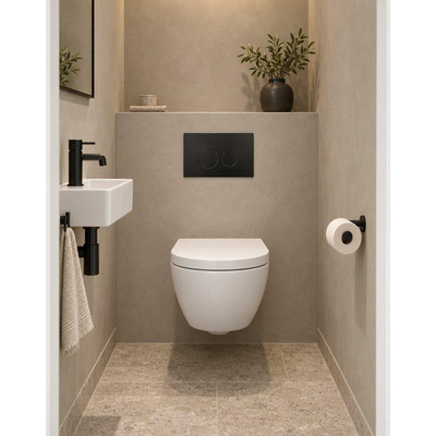 QeramiQ Dely Swirl Compact Toiletset - inbouwreservoir Geberit UP320 - met Burda frame - 25mm zitting - kunststof bedieningsplaat mat zwart - ronde knoppen - mat wit