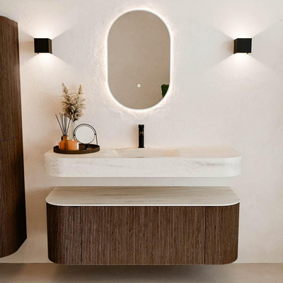 MONDIAZ THOR-DLUX 130cm badmeubel ronding links + rechts kleur Walnut met 1 lade en 2 deuren. Vrijhangende wastafel CLOUD Midden 1 kraangat kleur Meli.