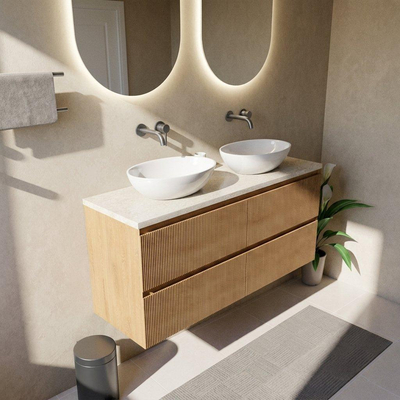 Saniclass Holz Atelier Ensemble de meuble de salle de bains - 140x45x63cm - plan de travail en pierre naturelle travertin - sans trou de robinet - 4 tiroirs - chêne natural mat (bois)