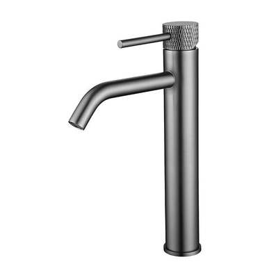 Wiesbaden Ribbd XL wastafelkraan hoog met coldstart gunmetal PVD SHOWROOMMODEL
