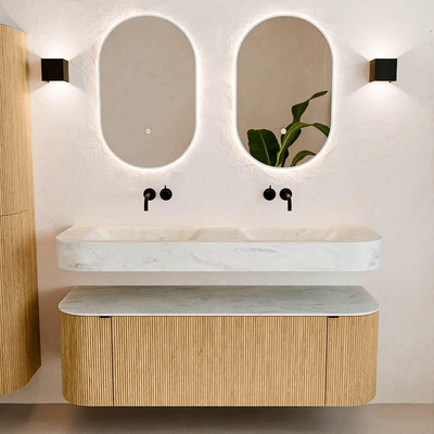 MONDIAZ THOR-DLUX 140cm badmeubel ronding links + rechts kleur Oak met 1 lade en 2 deuren. Vrijhangende wastafel CLOUD Dubbel zonder kraangat kleur Opalo.