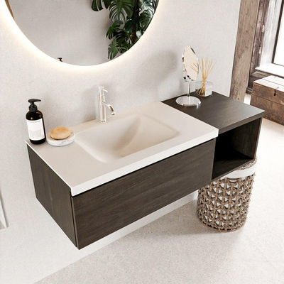 MONDIAZ BUKLA meuble de salle de bains 120 cm avec module ouvert 40 couleur Dark Brown avec 1 tiroir. Lavabo CLOUD à gauche 1 trou de robinet couleur Talc.