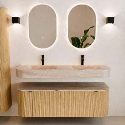 MONDIAZ THOR-DLUX 140cm badmeubel ronding links + rechts kleur Oak met 1 lade en 2 deuren. Vrijhangende wastafel CLOUD Dubbel 2 kraangaten kleur Saba.