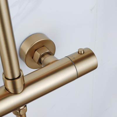 FugaFlow Efficiente Ensemble de douche de tête Sobrado - thermostat - douche de tête 30cm - douchette - 3 positions - or mat