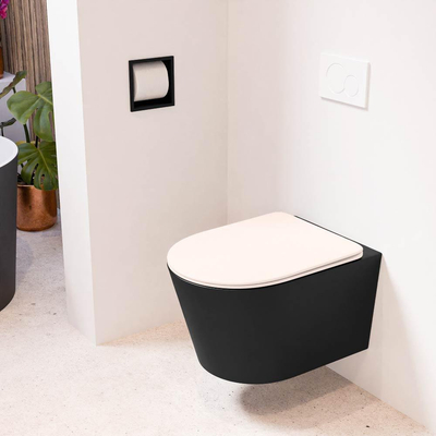 Mondiaz LAVIE hangtoilet – spoelrandloos – 36 x 53 cm – met softclose zitting – Urban (zwart), zitting Rosee (roze)