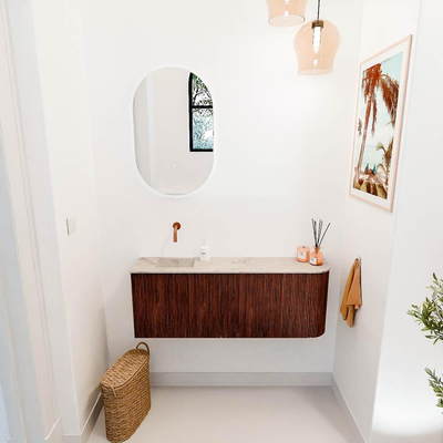 Mondiaz JOYA-DLUX 111.6cm toiletmeubel - ronding rechts kleur Ruby - Wastafel FAYE positie Links Zonder kraangat kleur Frappe.