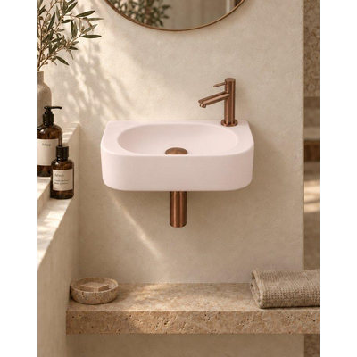 QeramiQ Fuente fonteinset – halfrond – 40x22x12 cm – kraangat rechts – geborsteld koperen kraan