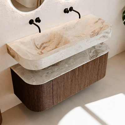 MONDIAZ THOR-DLUX 120cm badmeubel ronding links + rechts kleur Walnut met 1 lade en 2 deuren. Vrijhangende wastafel CLOUD Dubbel zonder kraangat kleur Frappe.